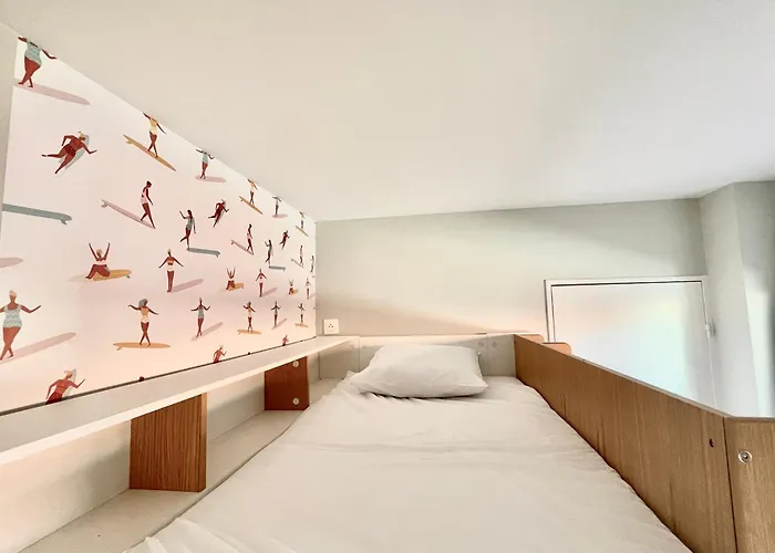 Splendide De Charme Avec Patio, Parking Et A 3 Minutes