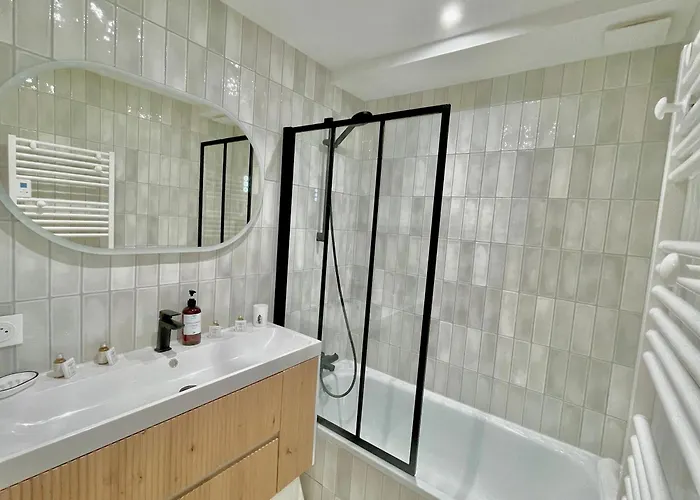 Apartment Splendide De Charme Avec Patio, Parking Et A 3 Minutes *