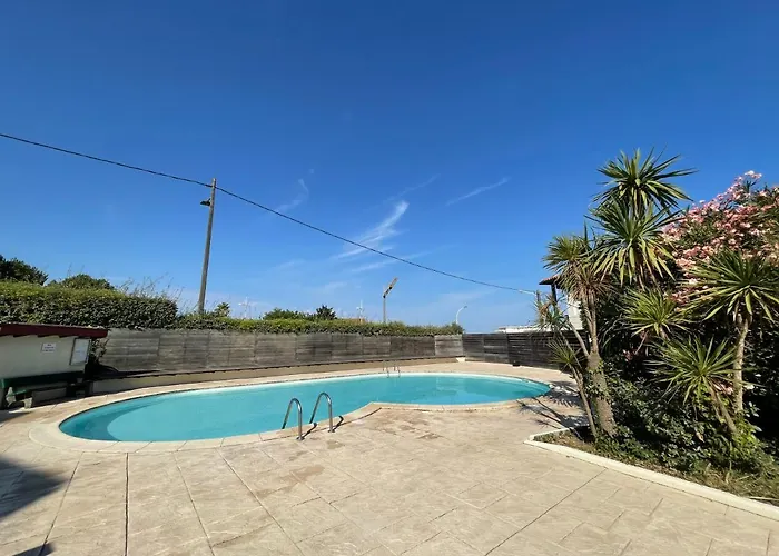 Daire Splendide De Charme Avec Patio, Parking Et A 3 Minutes Biarritz