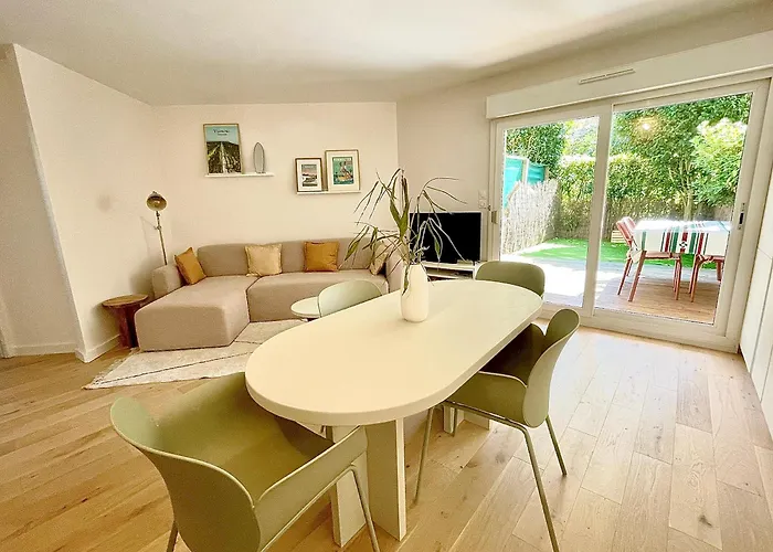 Splendide De Charme Avec Patio, Parking Et A 3 Minutes Biarritz